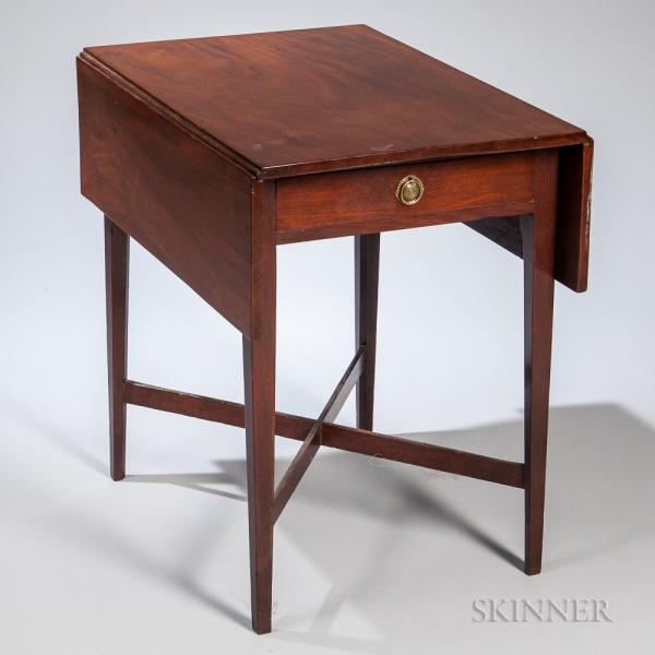 Mahogany Pembroke Table