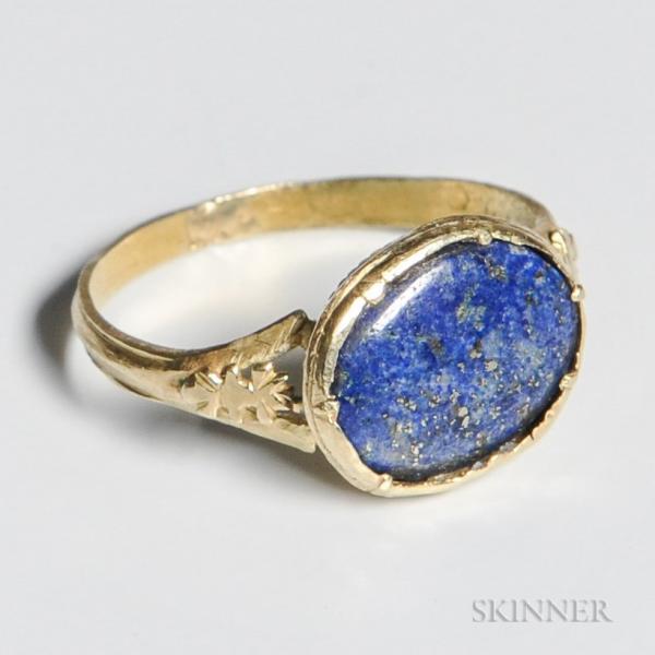 Gold Nanking Cargo Ring